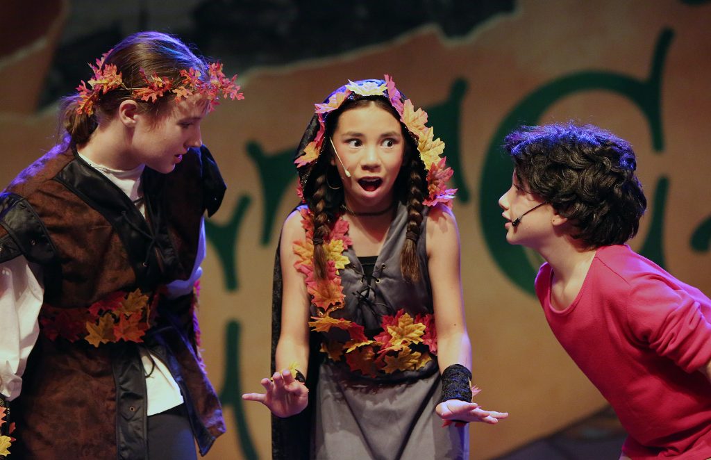 Cast members of Peter Pan