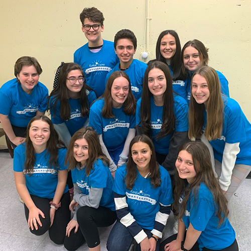 Group photo of ambassadors.