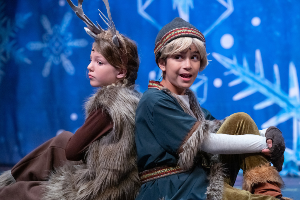 Actors on stage for Frozen Jr.